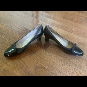 Brand new Easy spirit black patent heel size 6